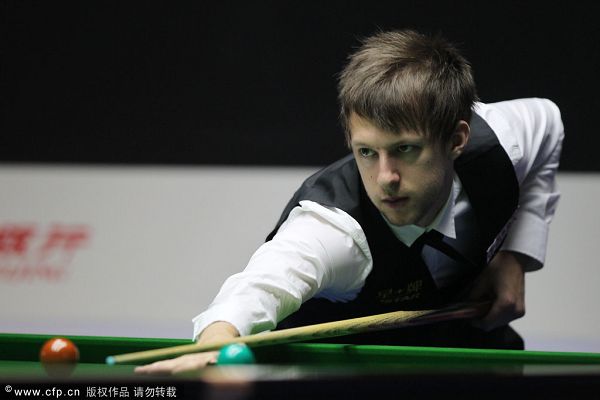 员纷纷入列 员纷纷入列